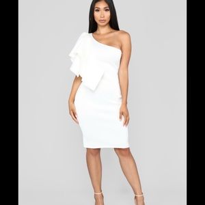 Brand new fashion nova dress XS